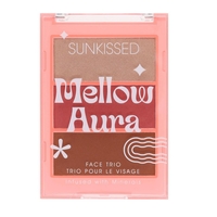 Product Sunkissed Mellow Aura Face TrioPalette: Highlighter & Blusher & Bronzer base image