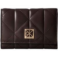 Product Calvin Klein Γυναικείο Μικρό Πορτοφόλι Quilt Zip Bill Fold Μπορντό 85cm base image