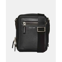 Product Calvin Klein Γυναικείο Μικρό Τσάντα Raised Logo Reporter Bag Μαύρο base image
