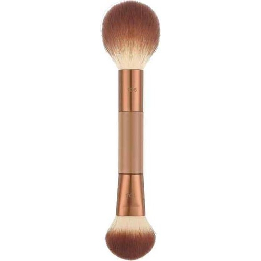 Product Real Techniques It's All Blush Brush Πινέλο Ρουζ base image