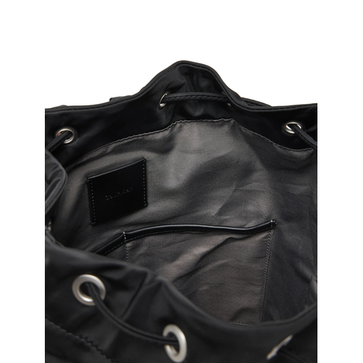 Product Calvin Klein Unisex Μεγάλο Σακίδιο Πλάτης Sleek Drawstring Sling Μαύρο base image