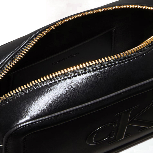 Product Calvin Klein Raised CK Camera Bag Μαύρο Τσαντάκι base image