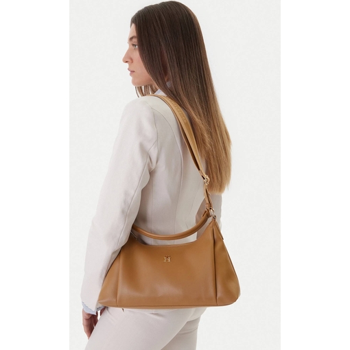 Product Tommy Hilfiger Γυναικεία Μεσαία Τσάντα Ώμου ΤΗ Essential Safari RBC Καφέ base image