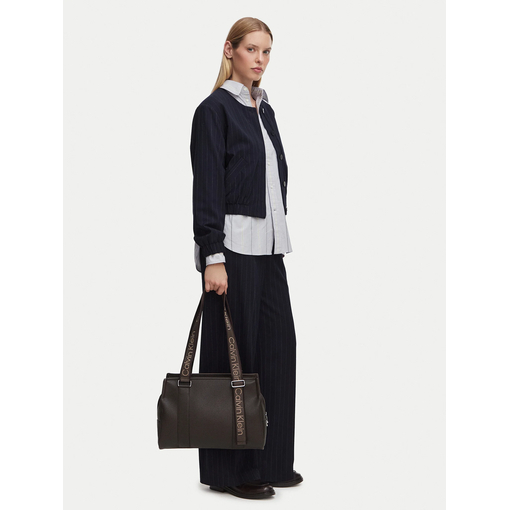 Product Calvin Klein Γυναικεία Μεγάλη Τσάντα Tote Webbing Adj Strap Καφέ base image