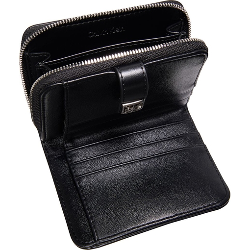 Product Calvin Klein Γυναικείο Μικρό Πορτοφόλι Quilted Flap Zip Around Μαύρο base image