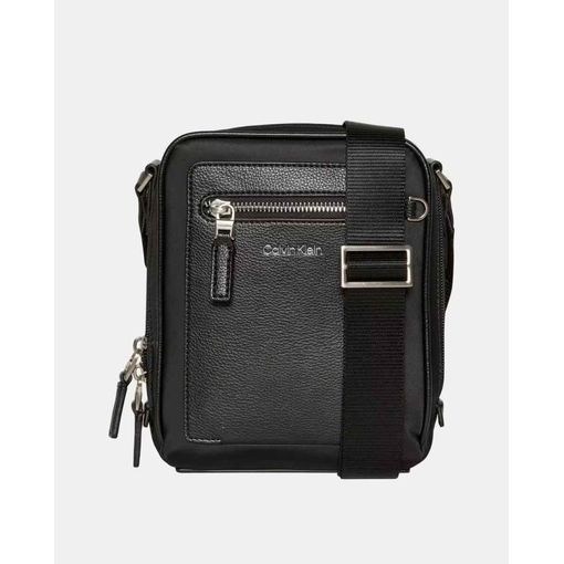 Product Calvin Klein Γυναικείο Μικρό Τσάντα Raised Logo Reporter Bag Μαύρο base image