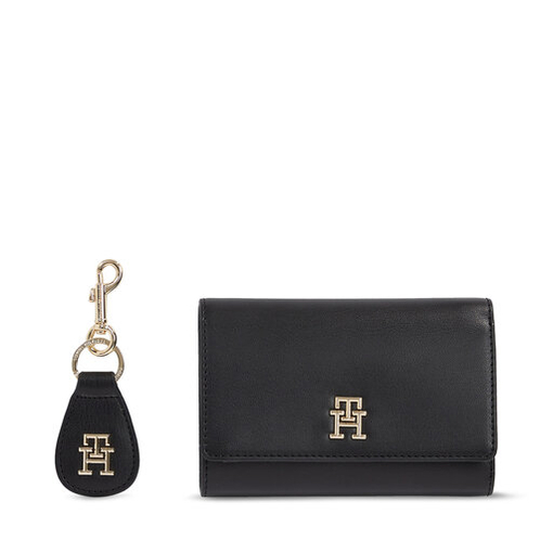 Product Tommy Hilfiger Flat Wallet With Weyring Black base image